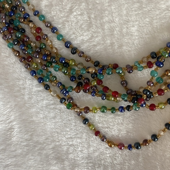 Beaded multicoloured necklace - Picture 7 of 12